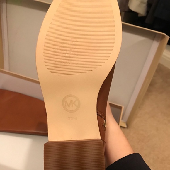 Michael Kors Boots - Picture 6 of 6